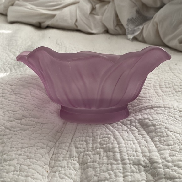 *CHIPPED Candle Holder - Picture 3 of 7